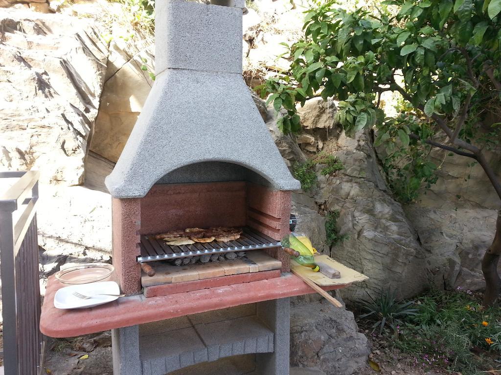 Holiday Home Petra Podstrana Rum bild
