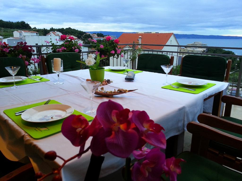 Holiday Home Petra Podstrana Rum bild