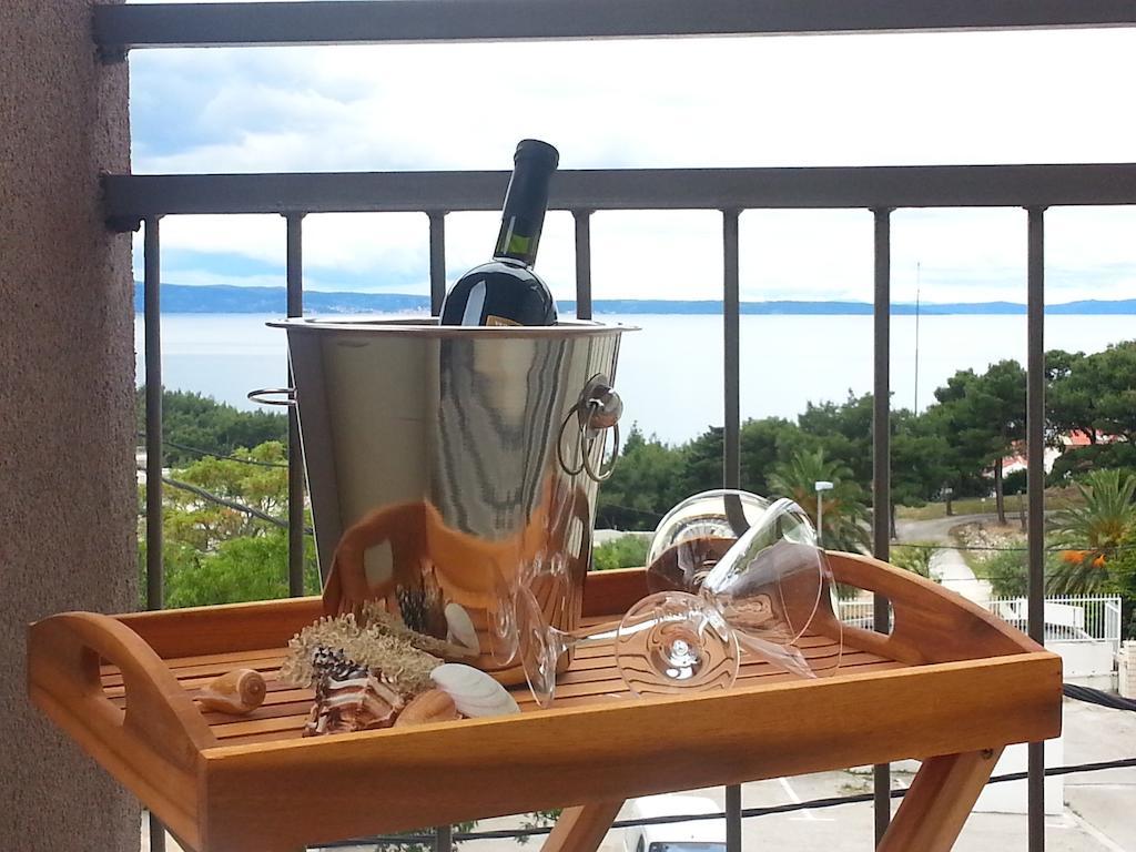 Holiday Home Petra Podstrana Rum bild